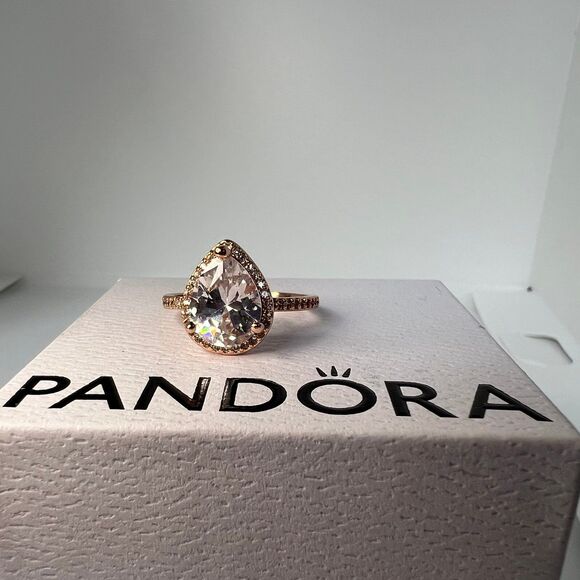 Pandora Sparkling Teardrop Halo Ring - Picture 3 of 6
